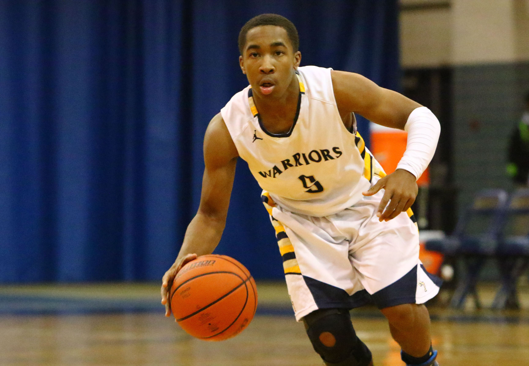 Gallery: Chesterton at Bishop Noll boys basketball